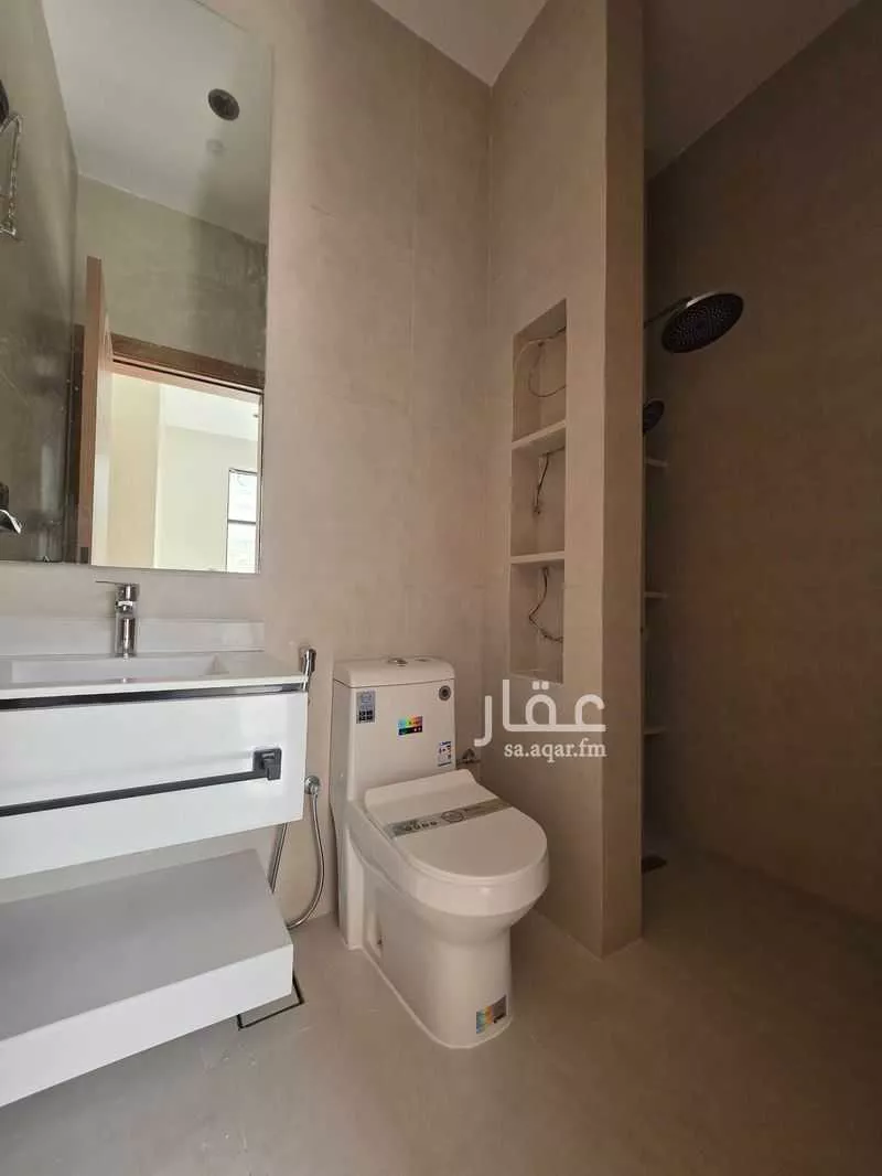 4 bedroom apartment in Al Rabwa 14