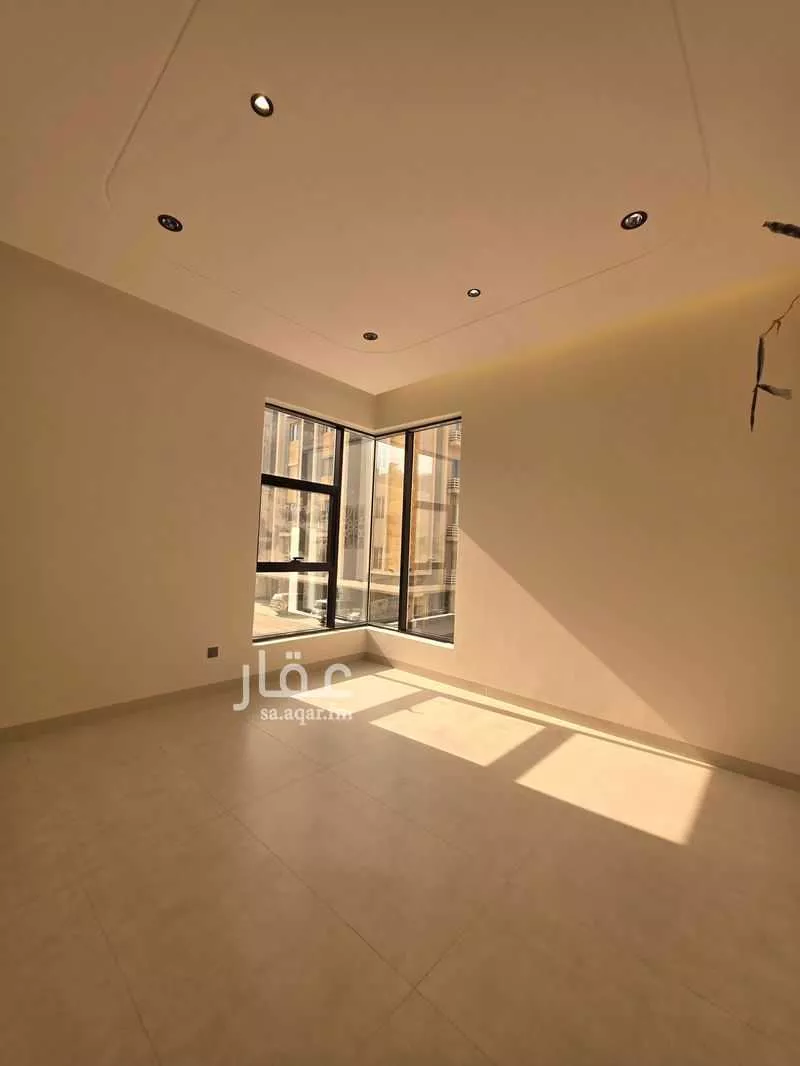 4 bedroom apartment in Al Rabwa 10