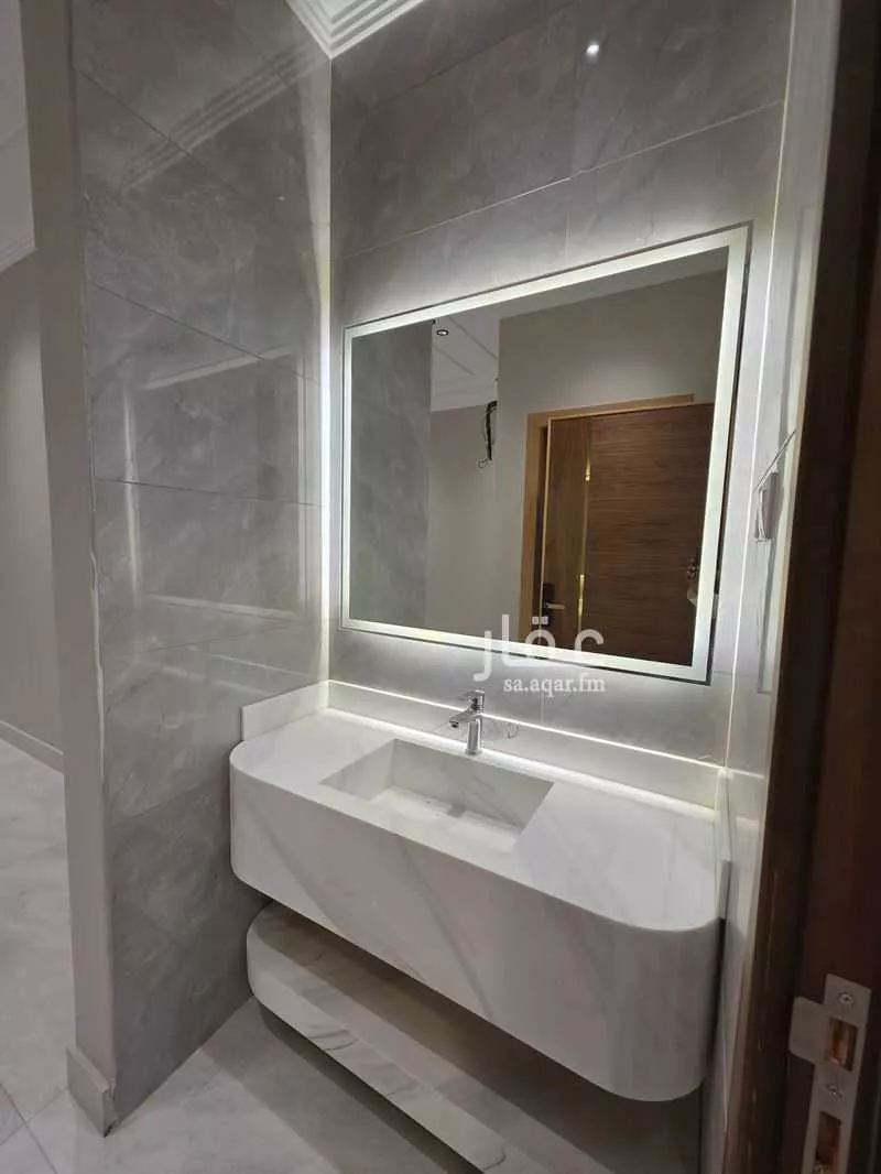 5 bedroom apartment in Al Safa 6
