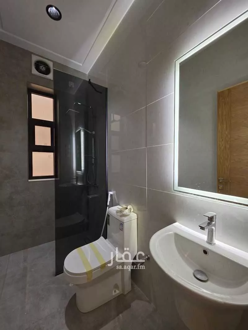 5 bedroom apartment in Al Safa 9