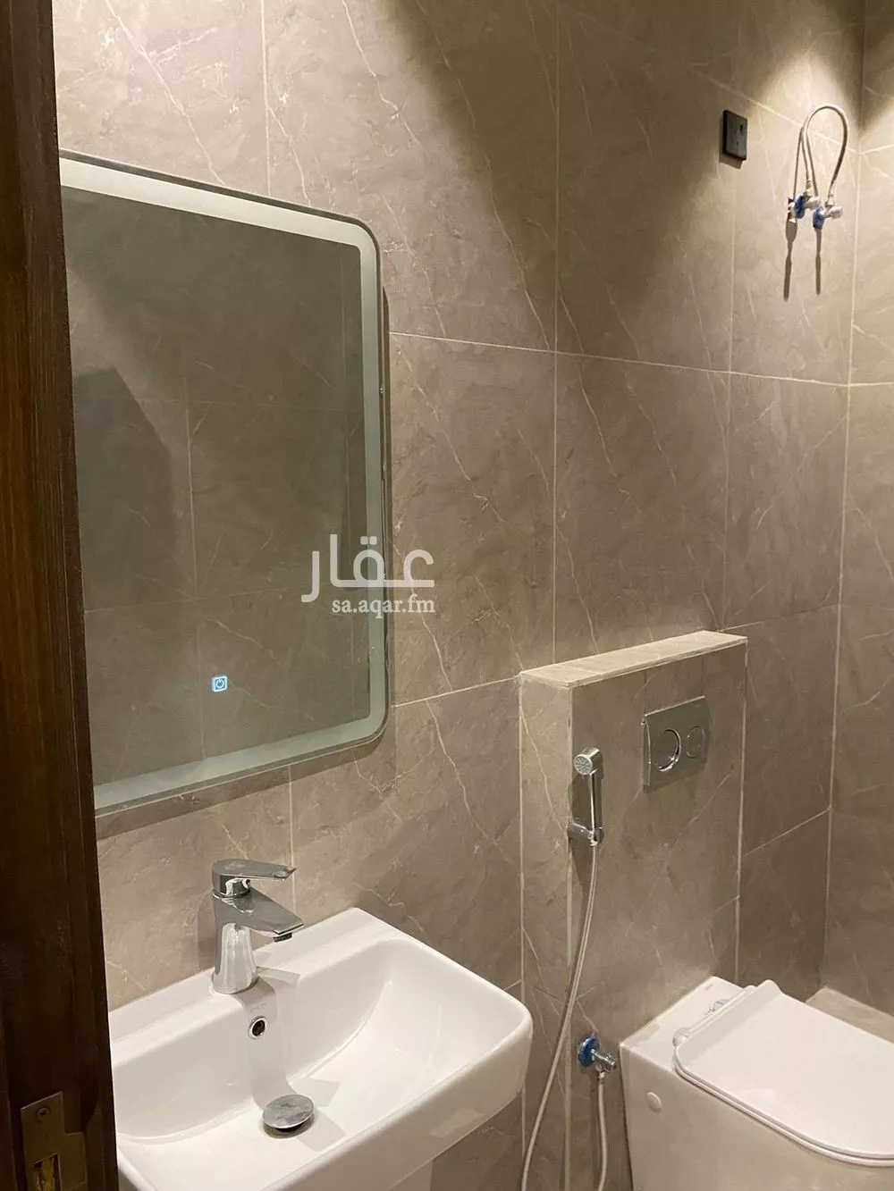 5 bedroom apartment in Al Wahah 10