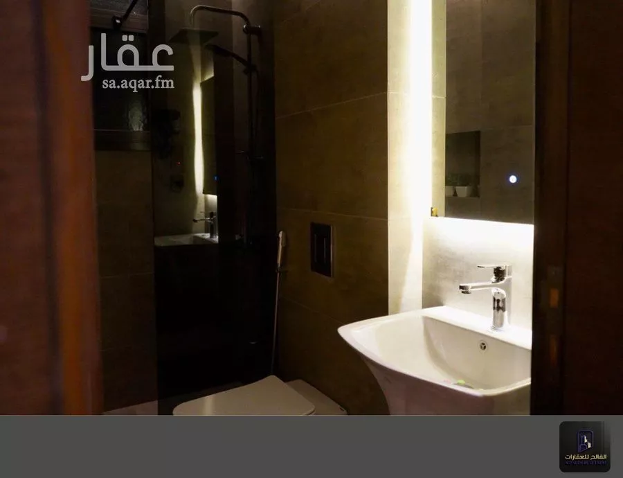 3 bedroom apartment in Al Salamah 6