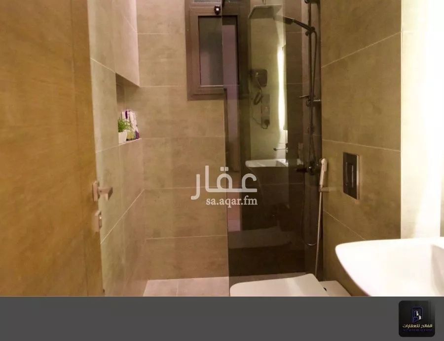 3 bedroom apartment in Al Salamah 7