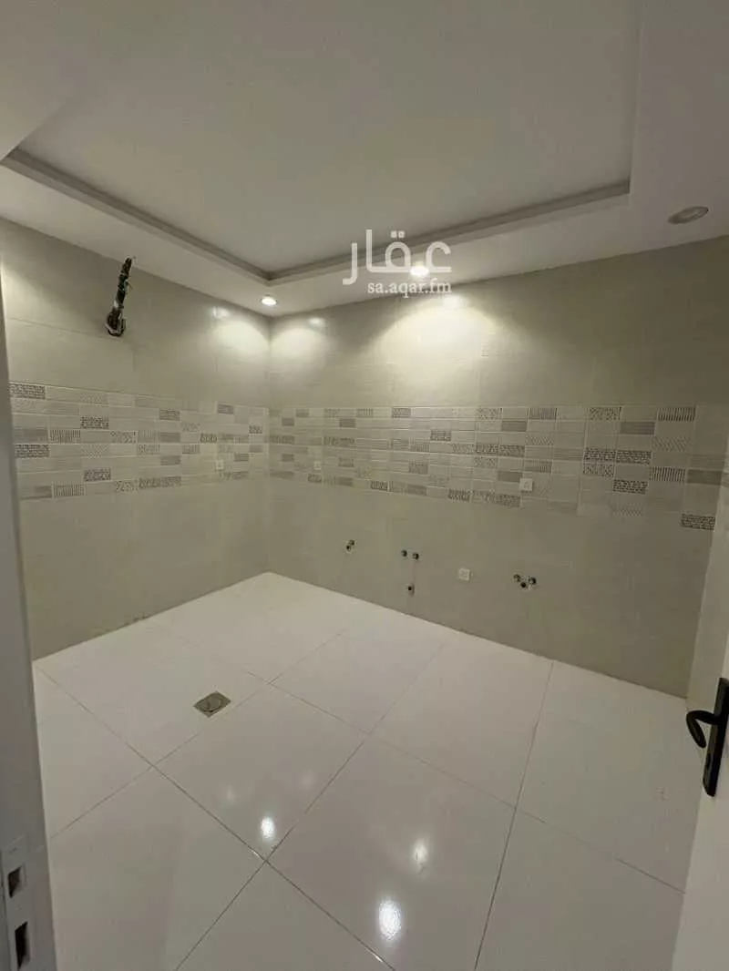 5 bedroom apartment in Al Wahah 4