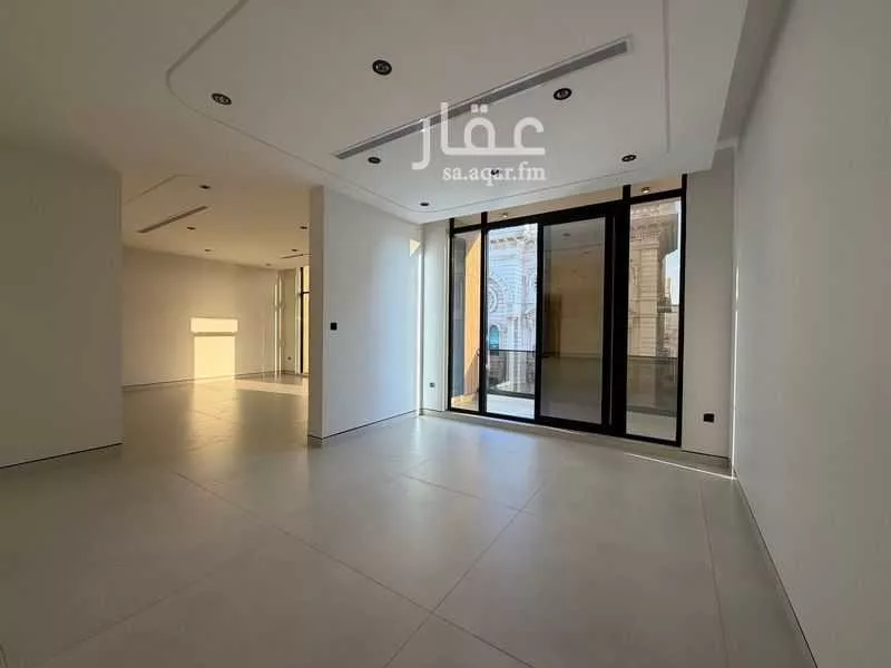 7 bedroom apartment in Al Zahra 5