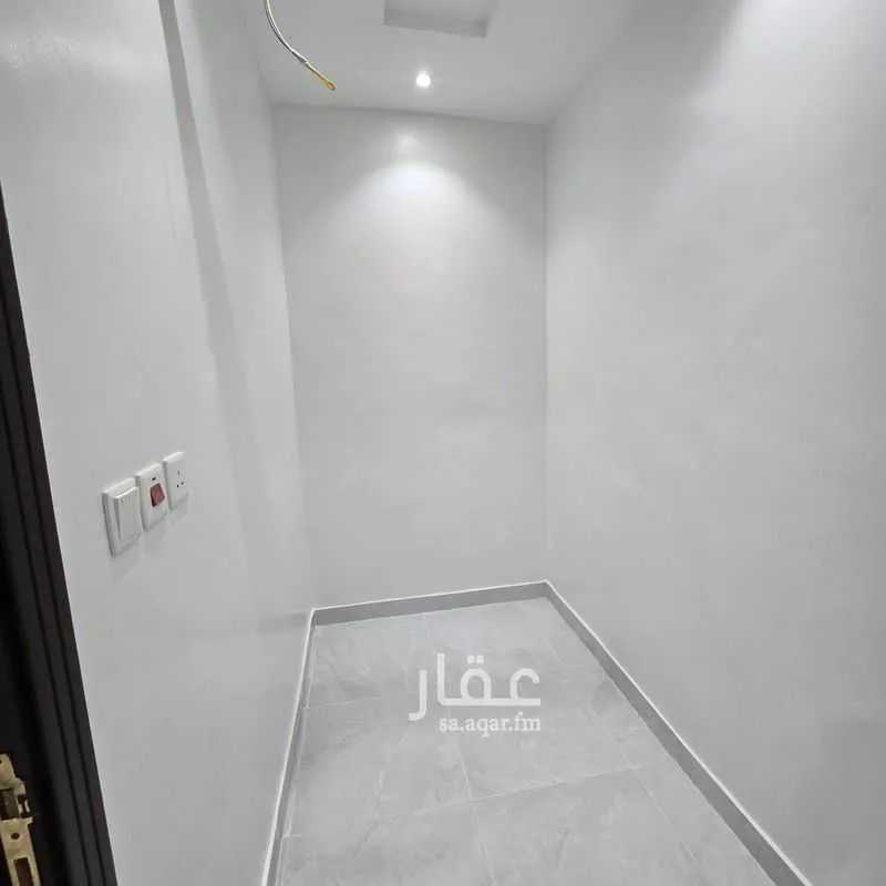 5 bedroom apartment in Al Safa 8