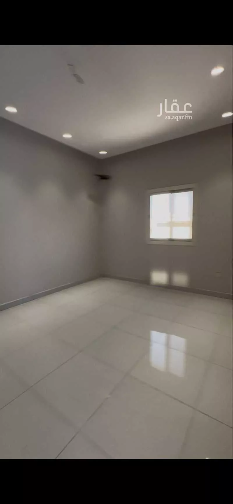 4 bedroom apartment in Um Hableen 9