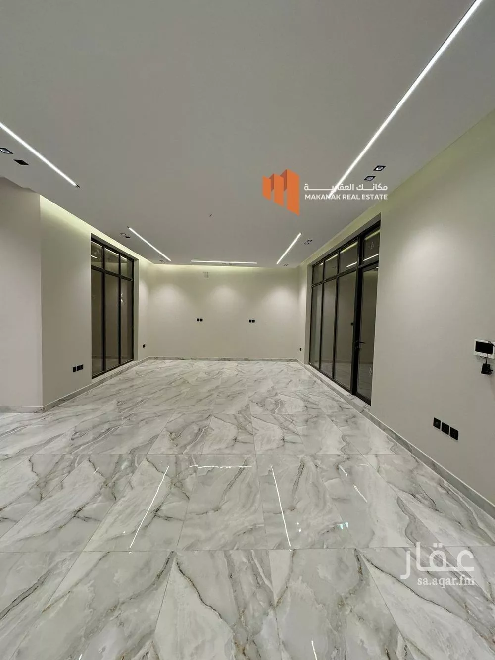 5 bedroom villa in Qasr Al Khaleej 14