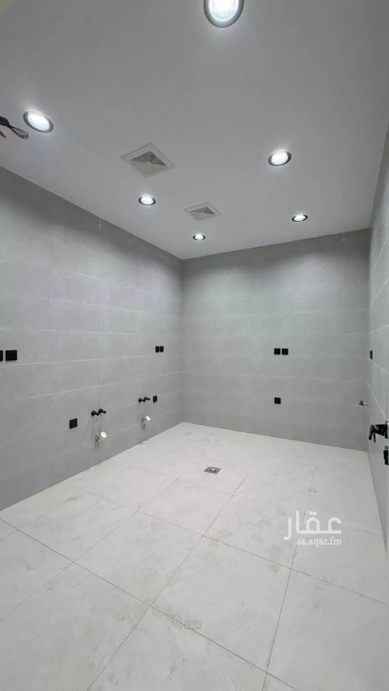 شقة 4 غرف في الريان 11