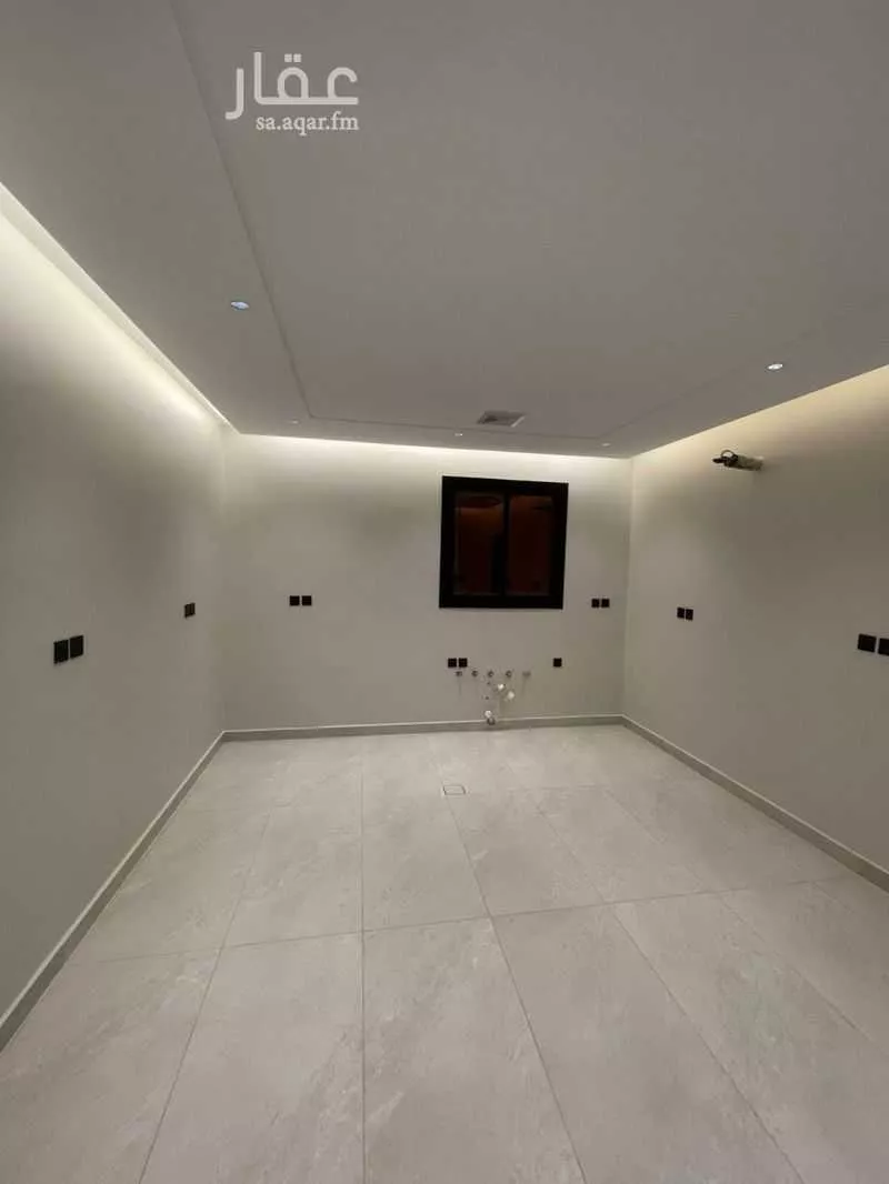 3 bedroom apartment in Al Rabwa 6