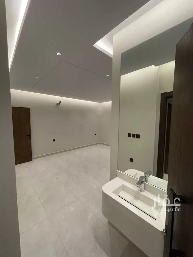 3 bedroom apartment in Al Rabwa 7