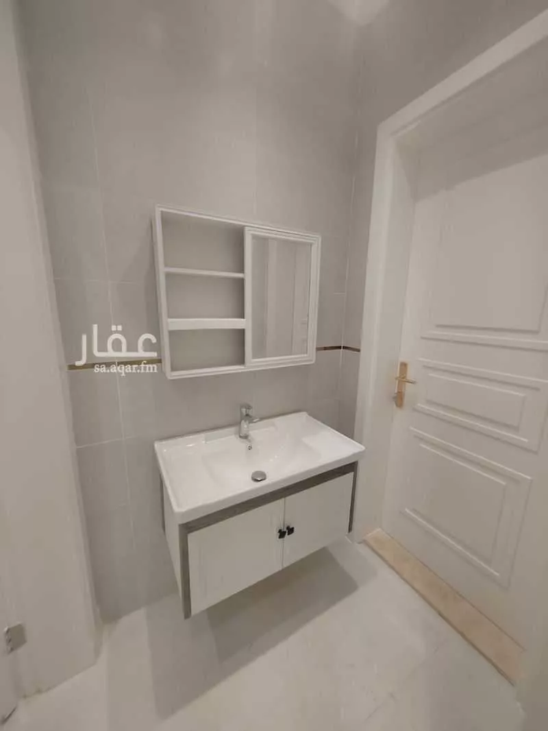 5 bedroom apartment in Al Rabwa, Jeddah 14