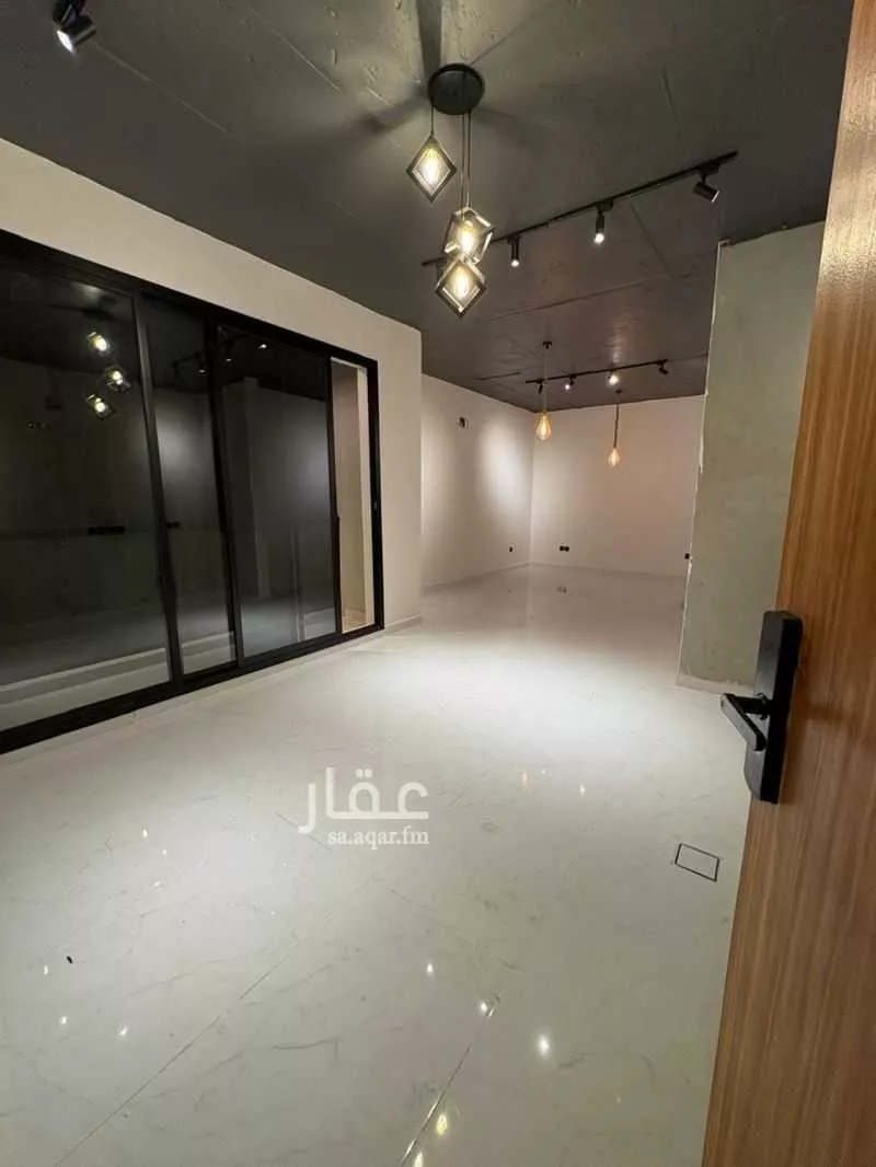 20 bedroom building in King Faisal, Riyadh 22