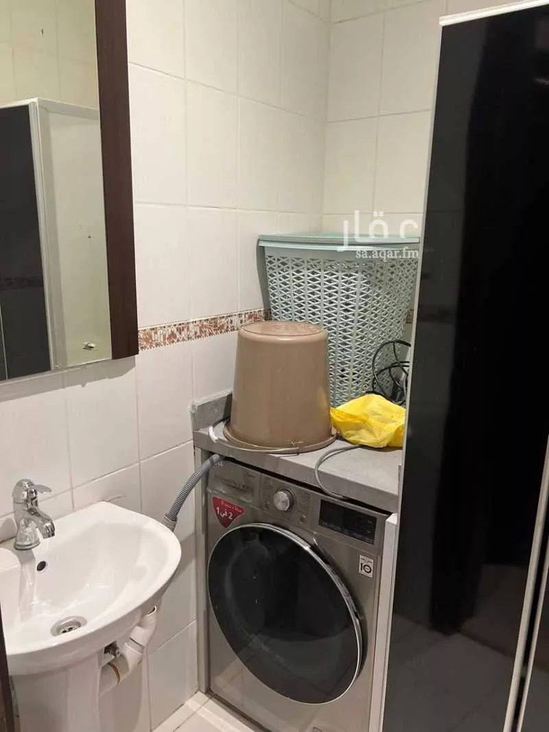 4 bedroom apartment in Al Salamah 5