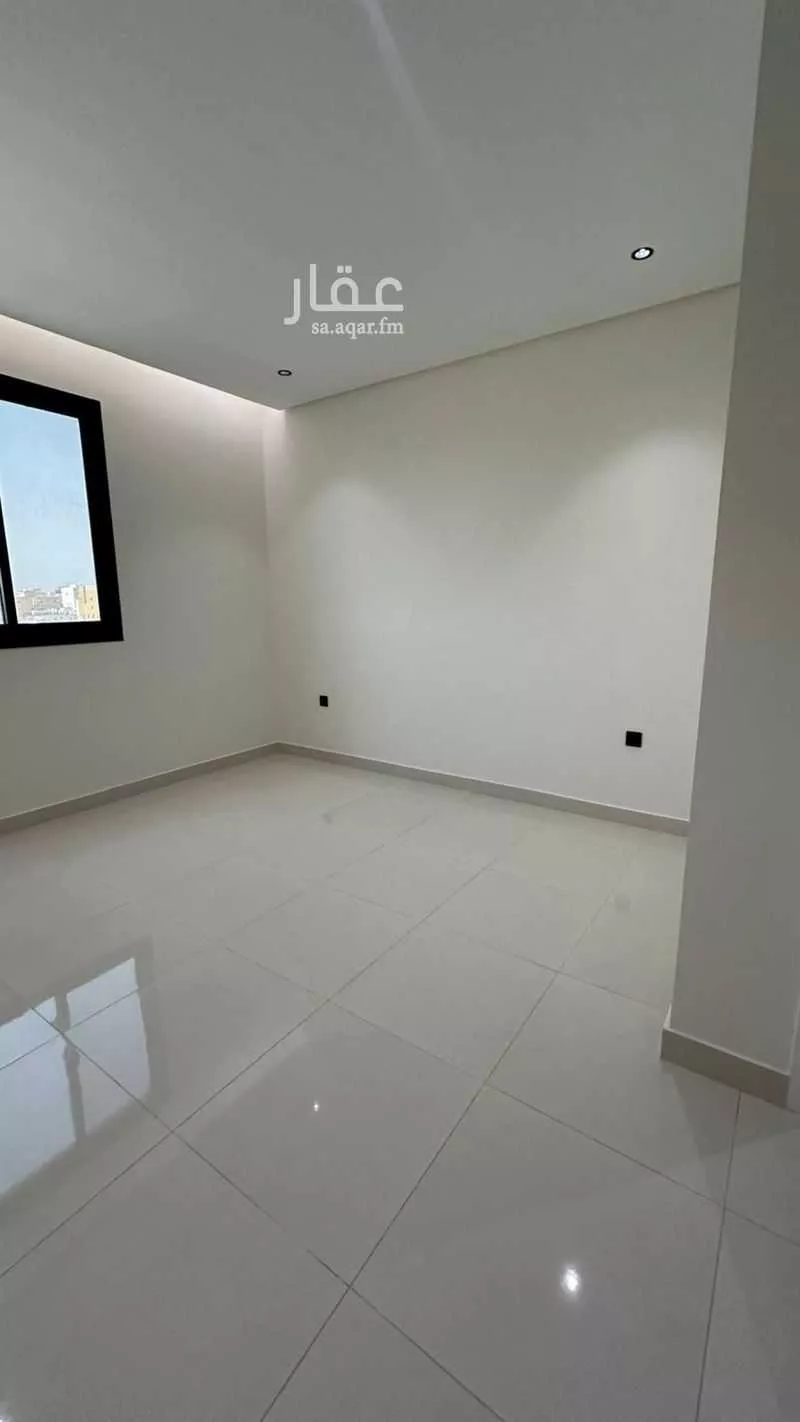 4 bedroom apartment in Al Aziziyah 13
