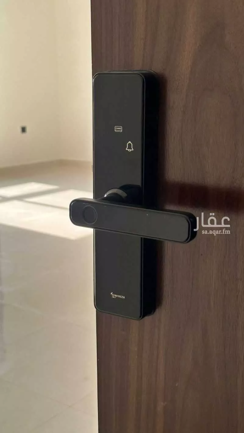 4 bedroom apartment in Al Aziziyah 14