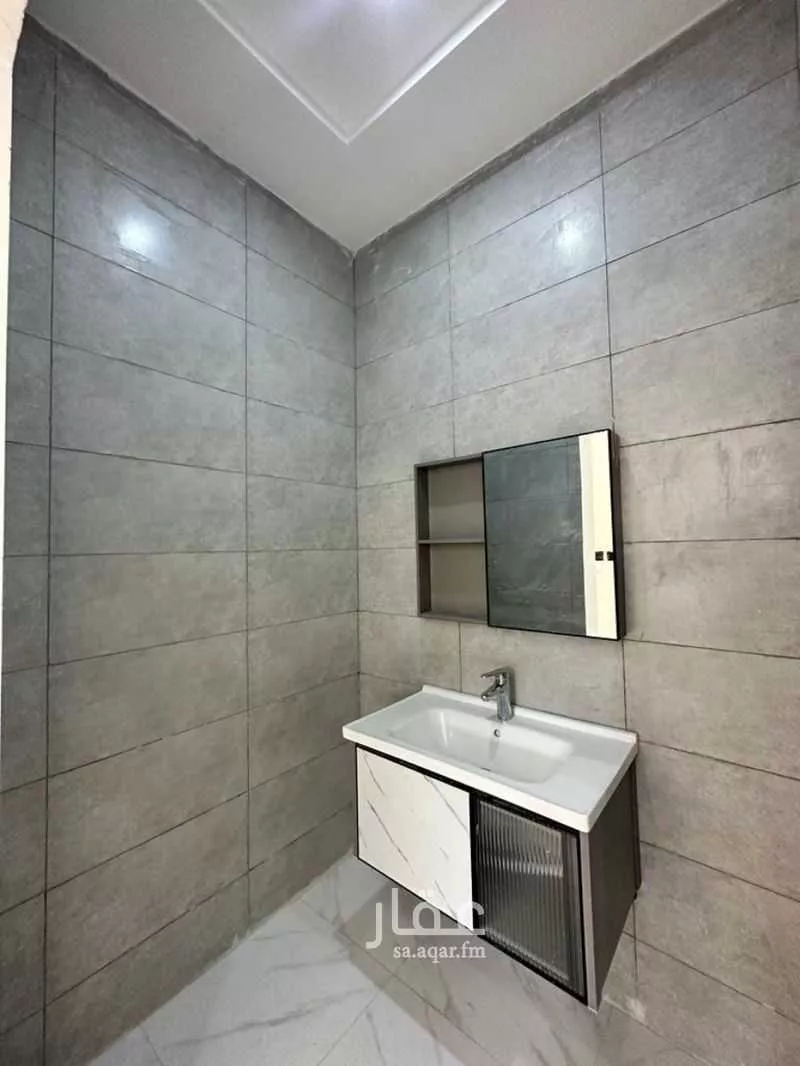 5 bedroom apartment in Al Manar, Jeddah 9