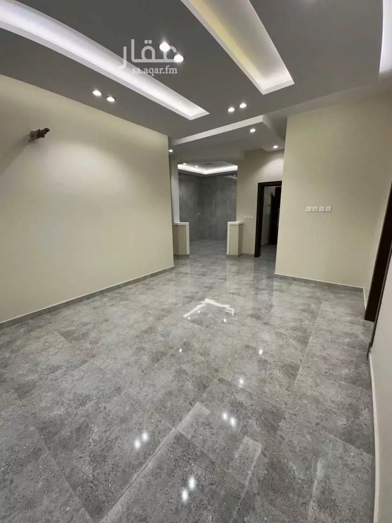 5 bedroom apartment in Al Marwa 2