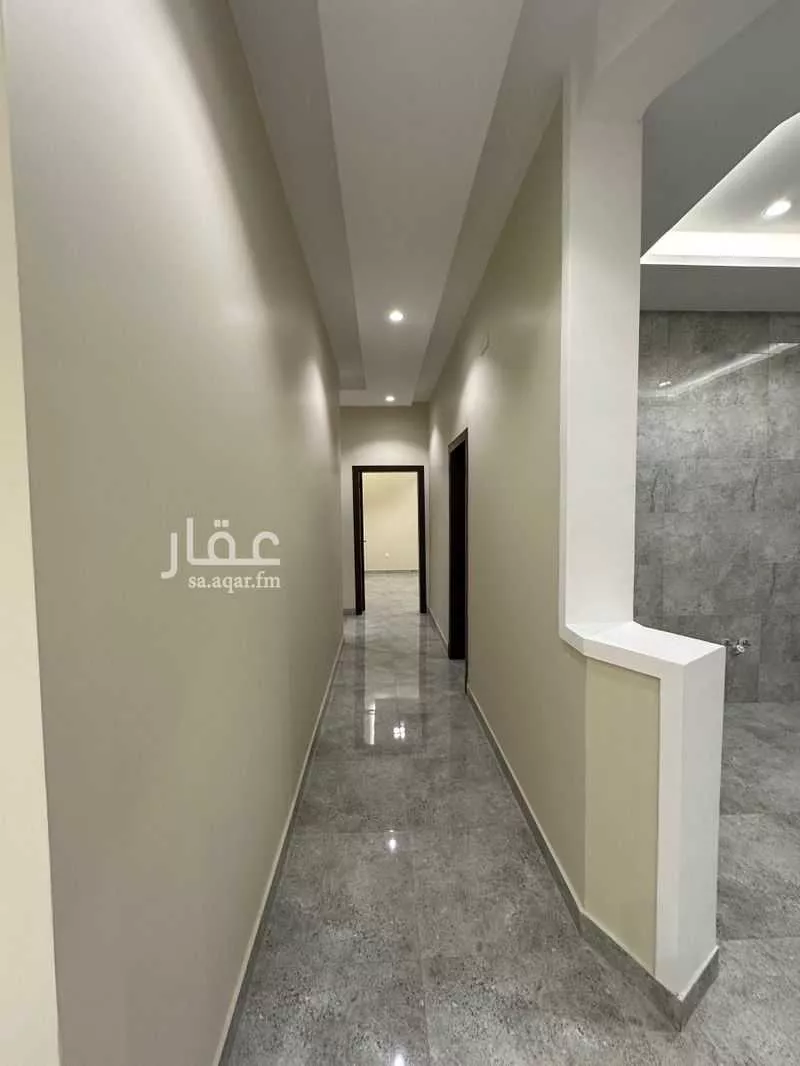 5 bedroom apartment in Al Marwa 13