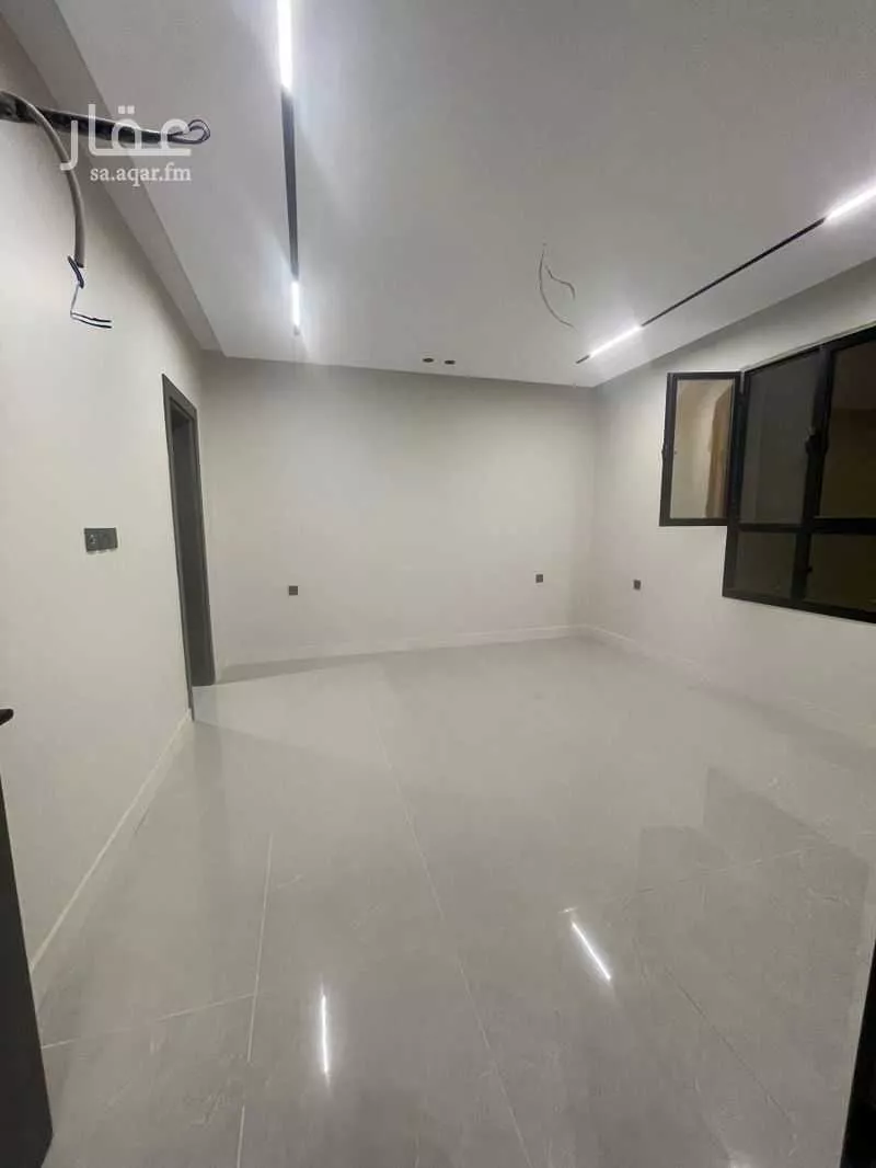 4 bedroom apartment in Al Rabwa 3