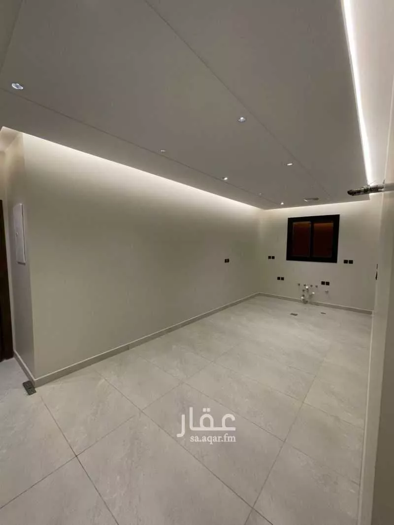 4 bedroom apartment in Al Rabwa 4