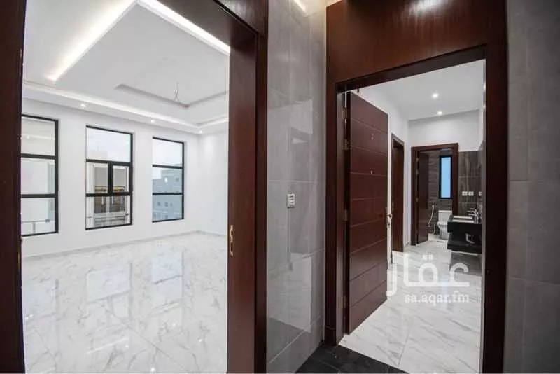 5 bedroom apartment in Al Sawari 4