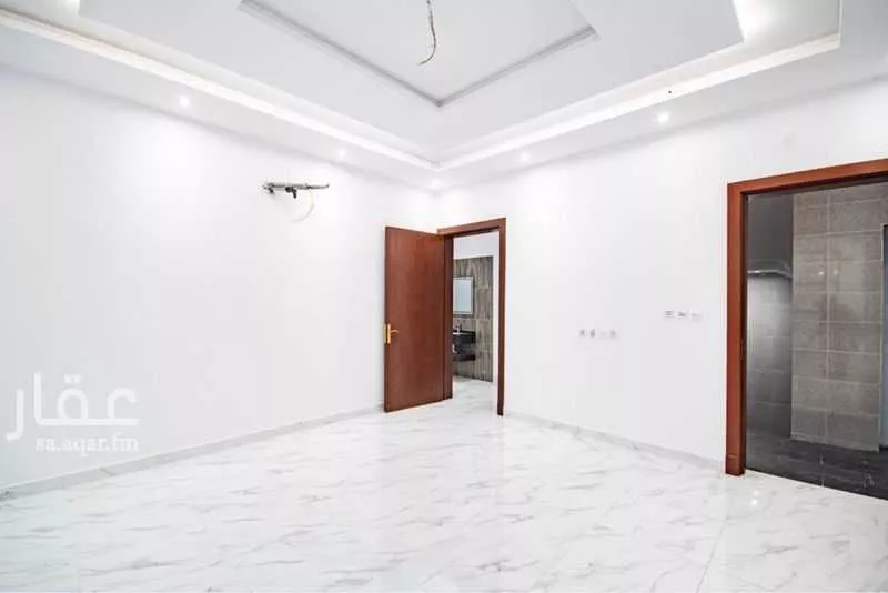 5 bedroom apartment in Al Sawari 9
