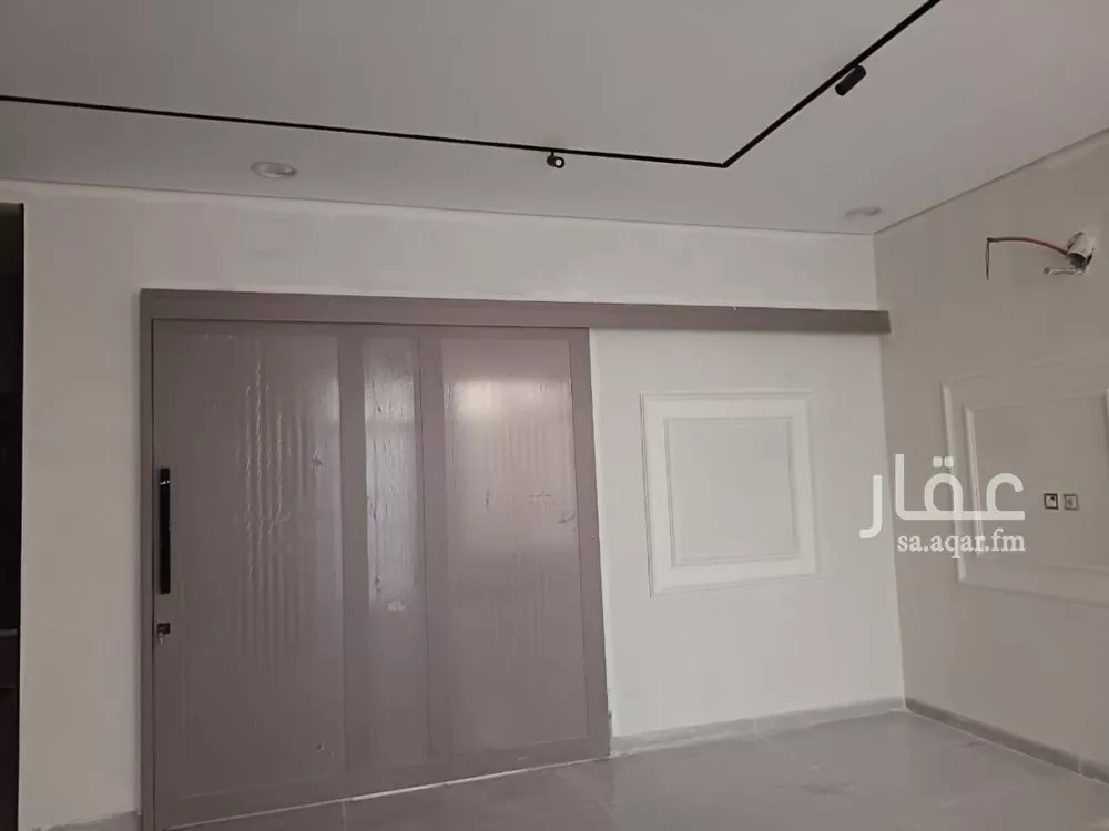 فيلا 7 غرف في ضاحية الملك فهد 7