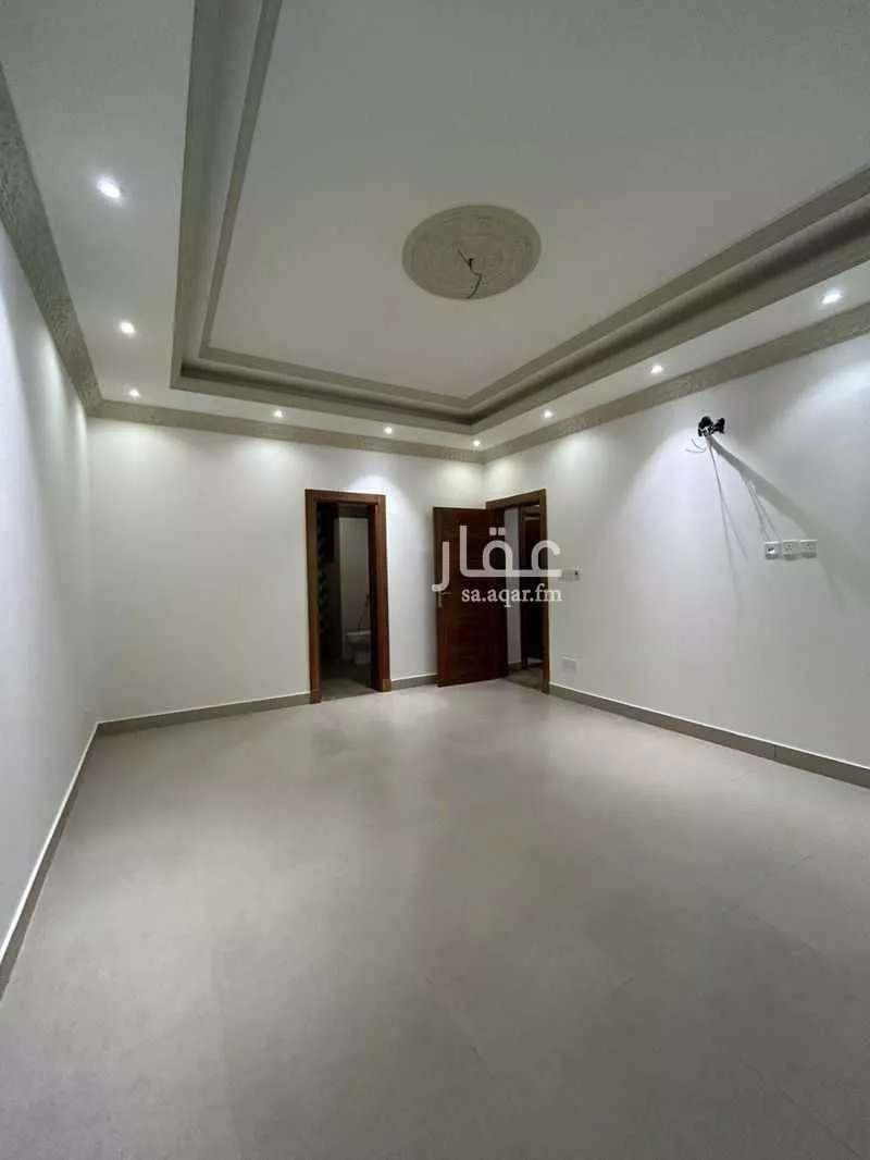 3 bedroom apartment in Al Marwa 4