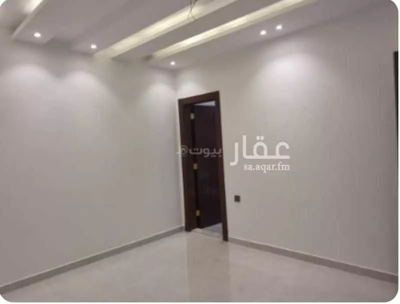 5 bedroom apartment in Muraykh 8