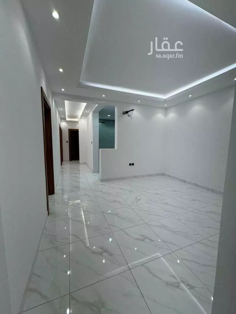 5 bedroom apartment in Al Marwa 12