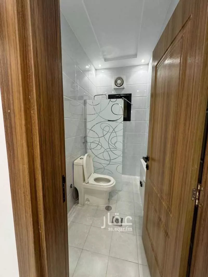 5 bedroom apartment in Al Marwa 13