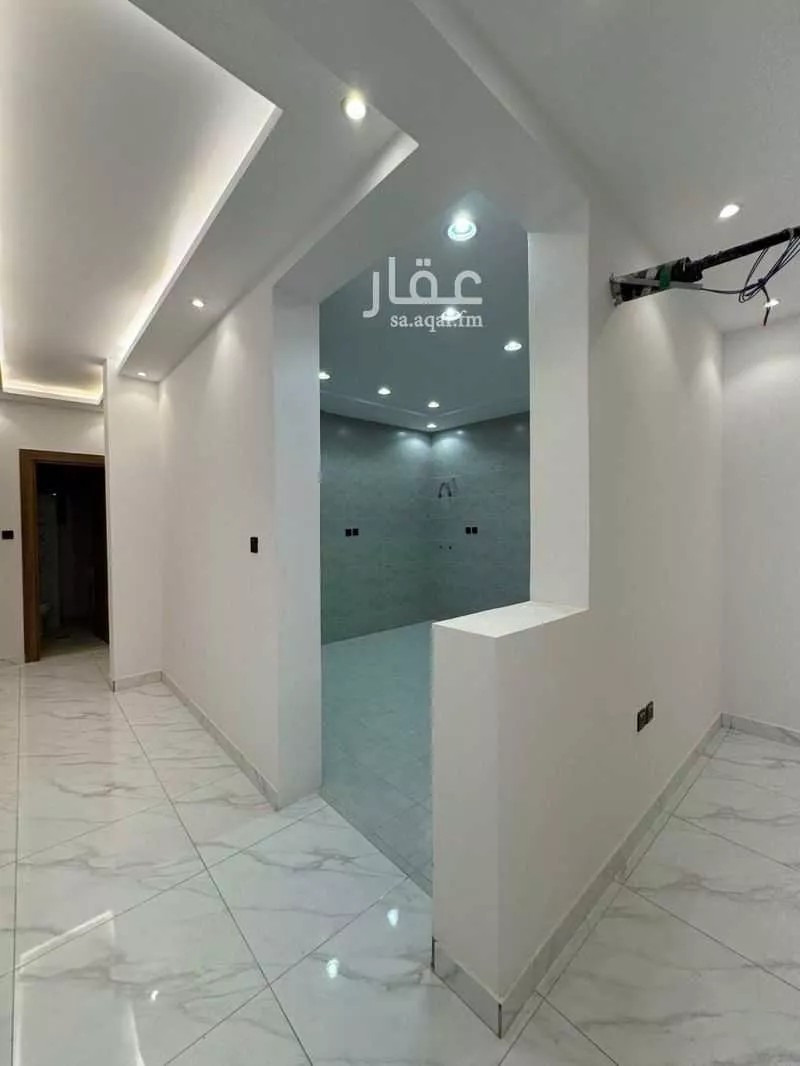 5 bedroom apartment in Al Marwa 6