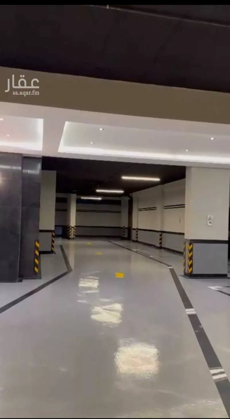 5 bedroom apartment in Al Rehab 13