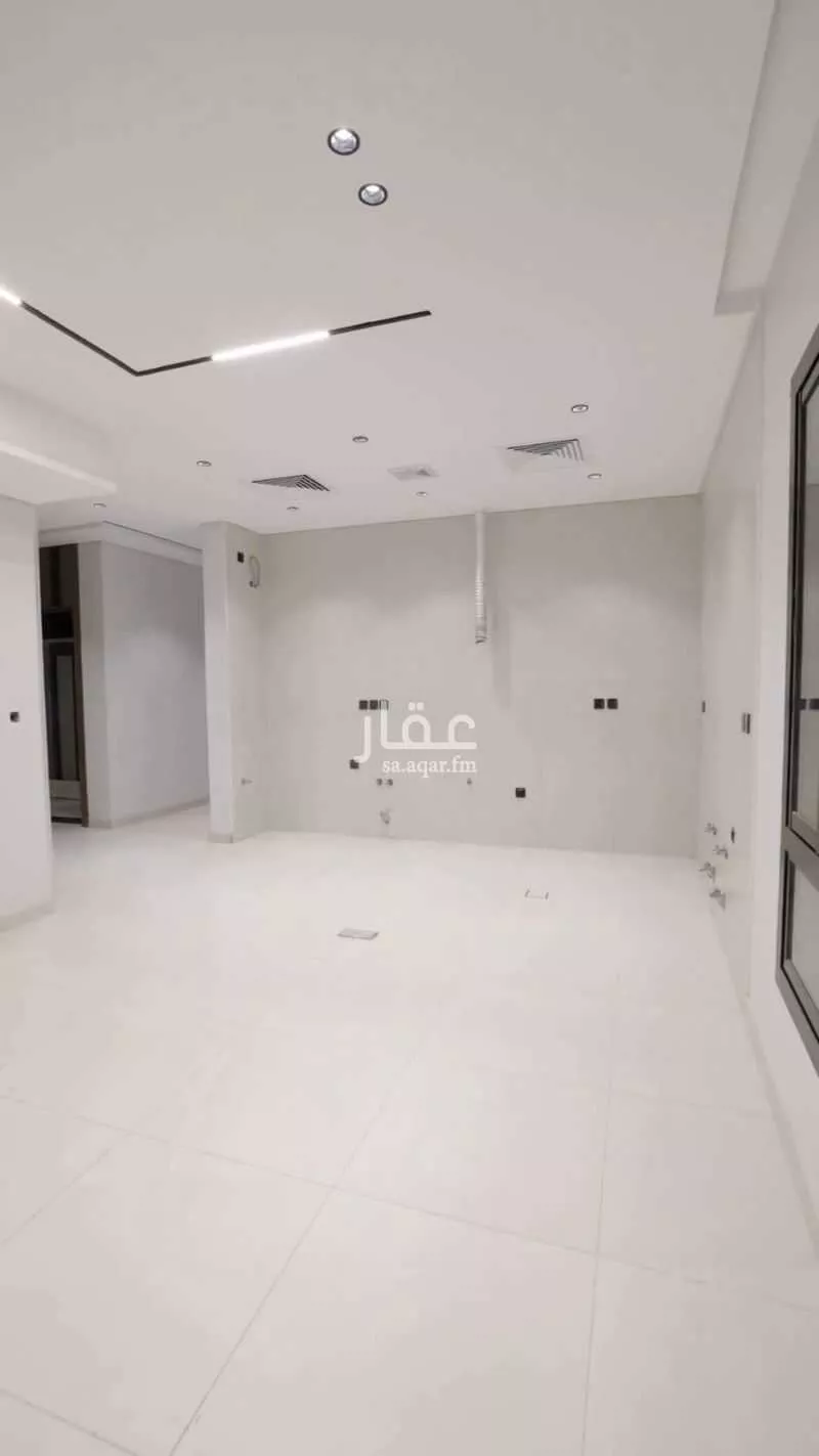 6 bedroom apartment in Al Salamah 5