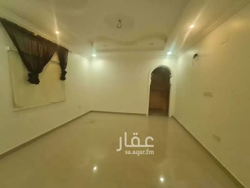 5 bedroom apartment in Al Wahah 3