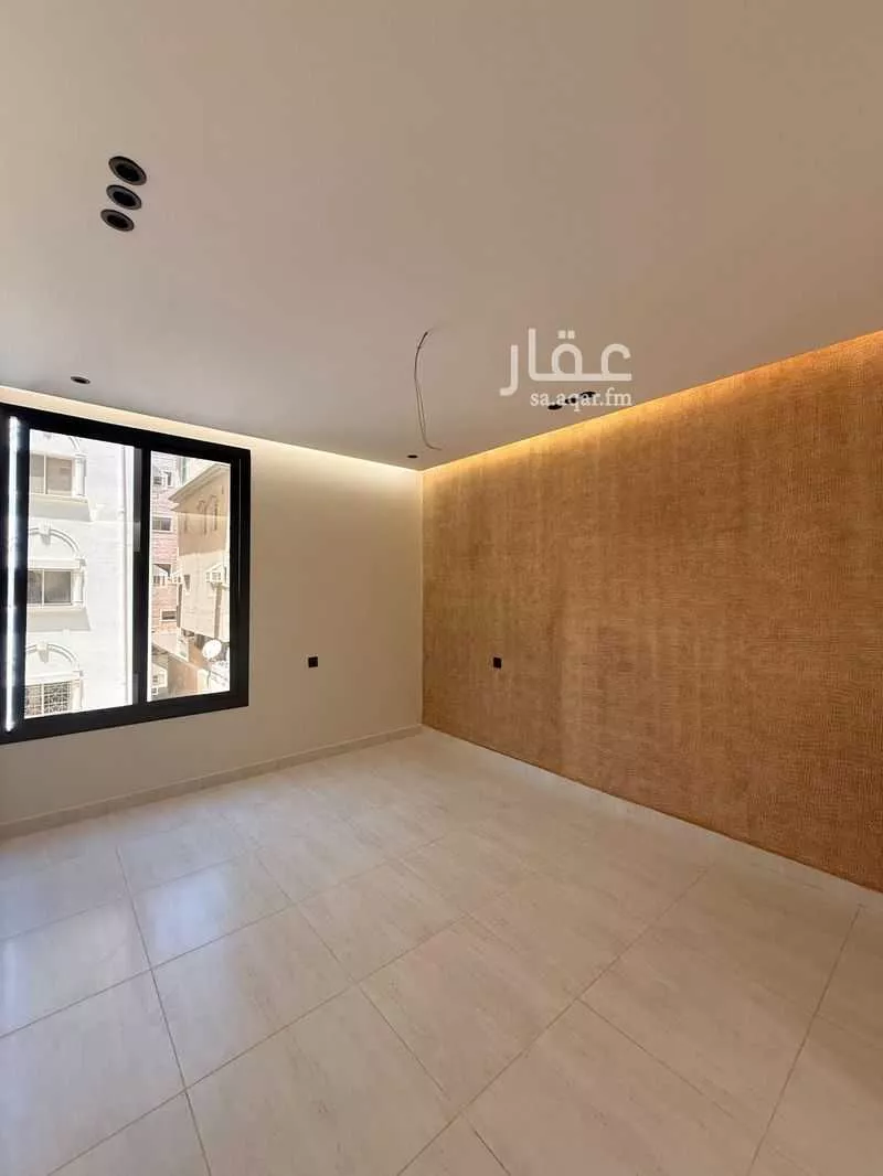 4 bedroom apartment in Al Rawdah 15