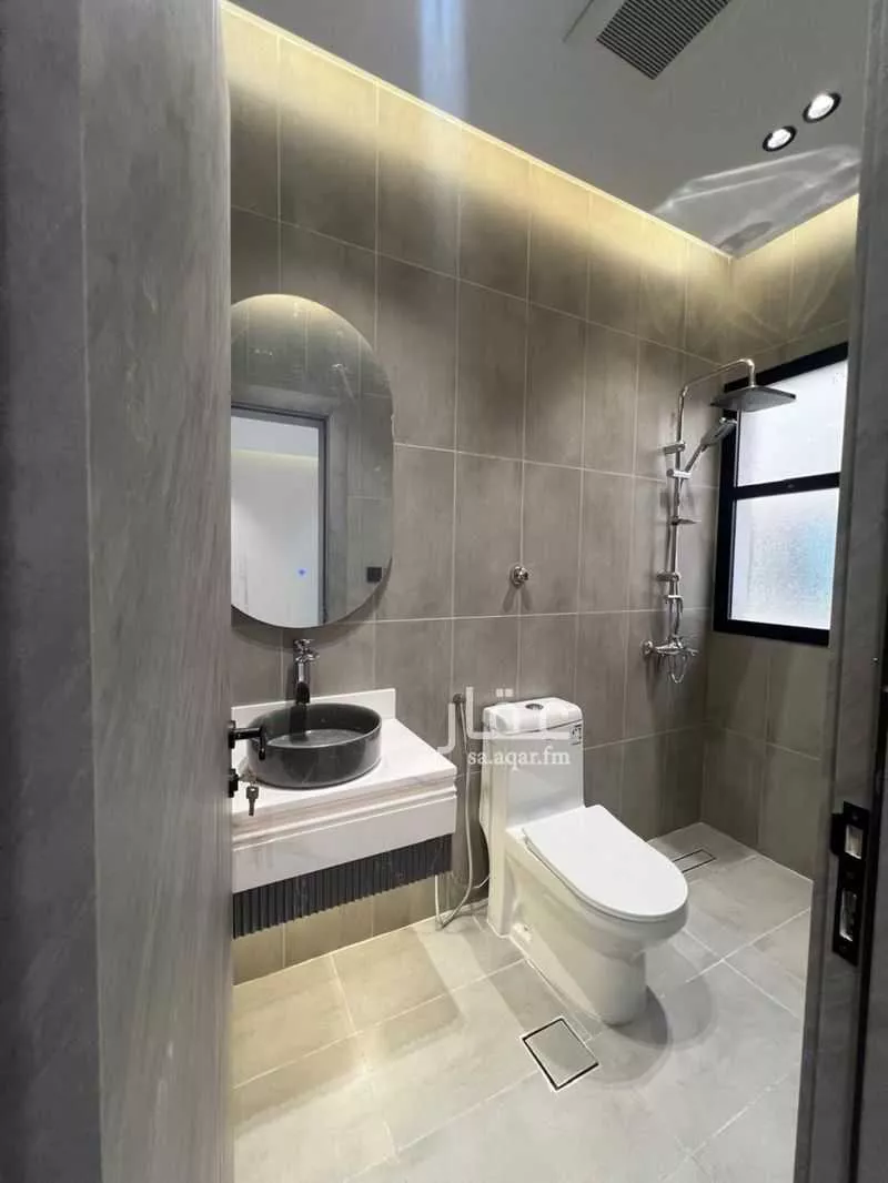 4 bedroom apartment in Al Rawdah 3