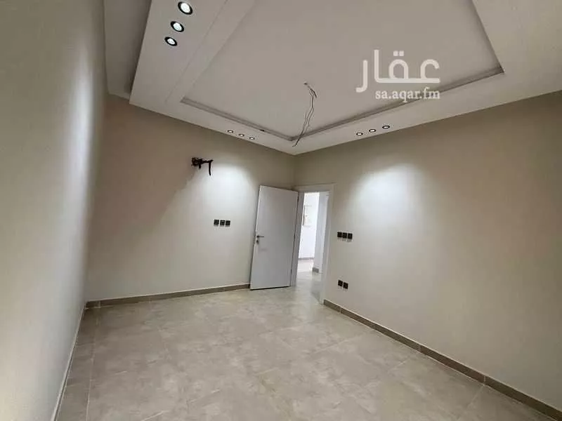 5 bedroom apartment in Muraykh 11