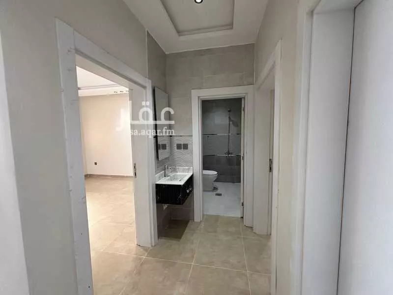 5 bedroom apartment in Muraykh 15