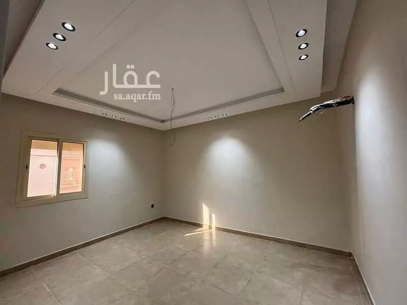 5 bedroom apartment in Muraykh 3