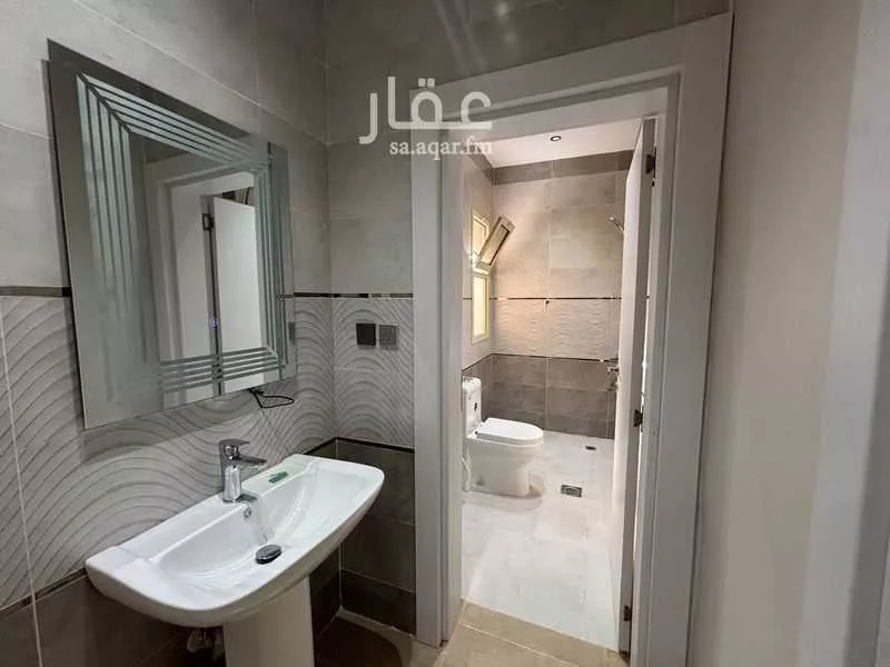 5 bedroom apartment in Muraykh 6