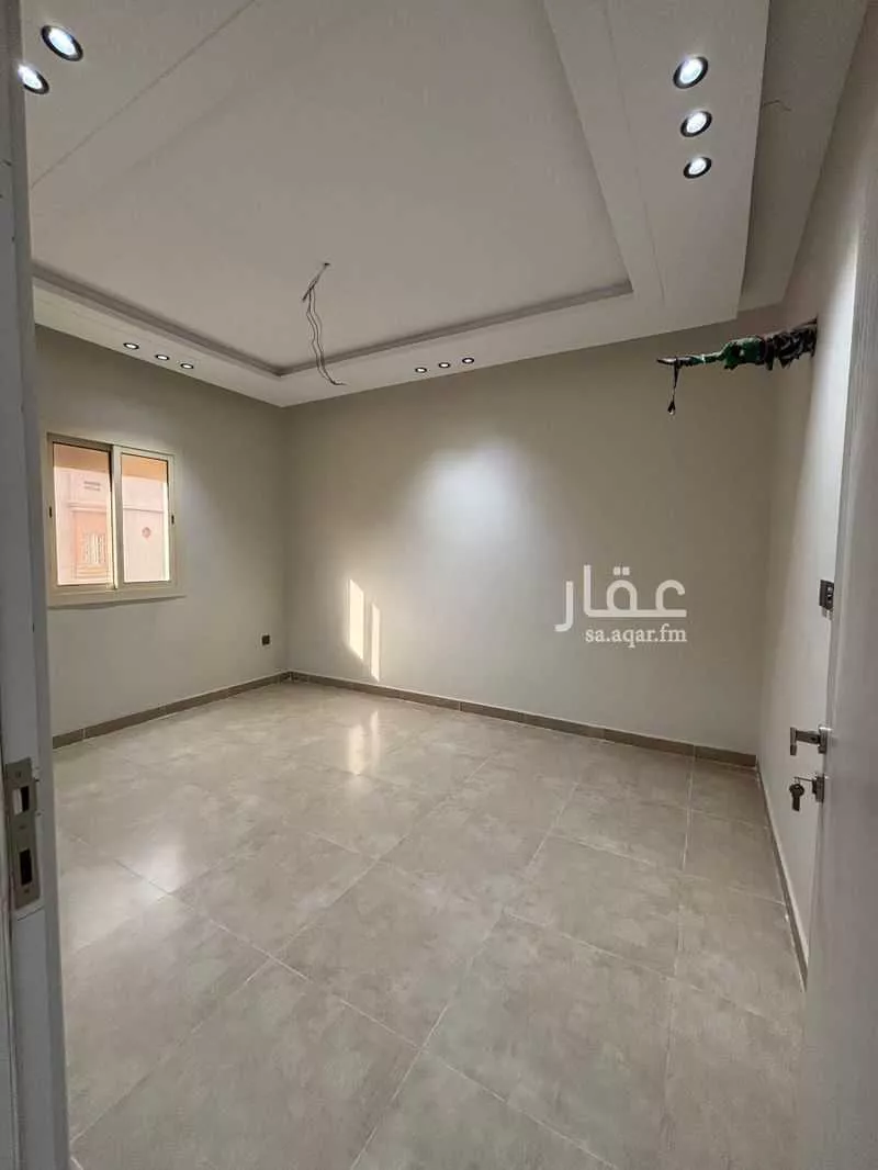 5 bedroom apartment in Muraykh 10