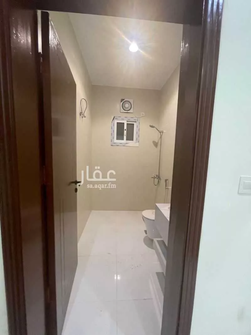 5 bedroom apartment in Al Wahah 11