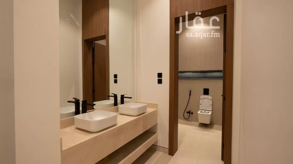 6 bedroom villa in Ash Shulah 14