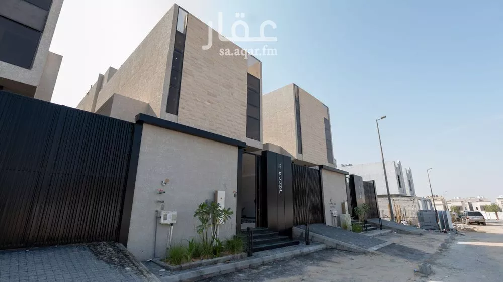 6 bedroom villa in Ash Shulah 5