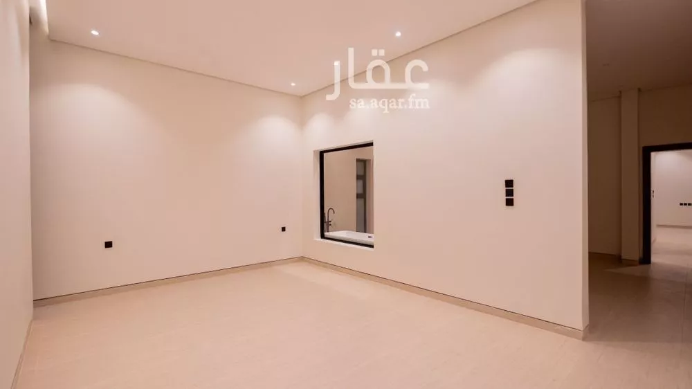 6 bedroom villa in Ash Shulah 7