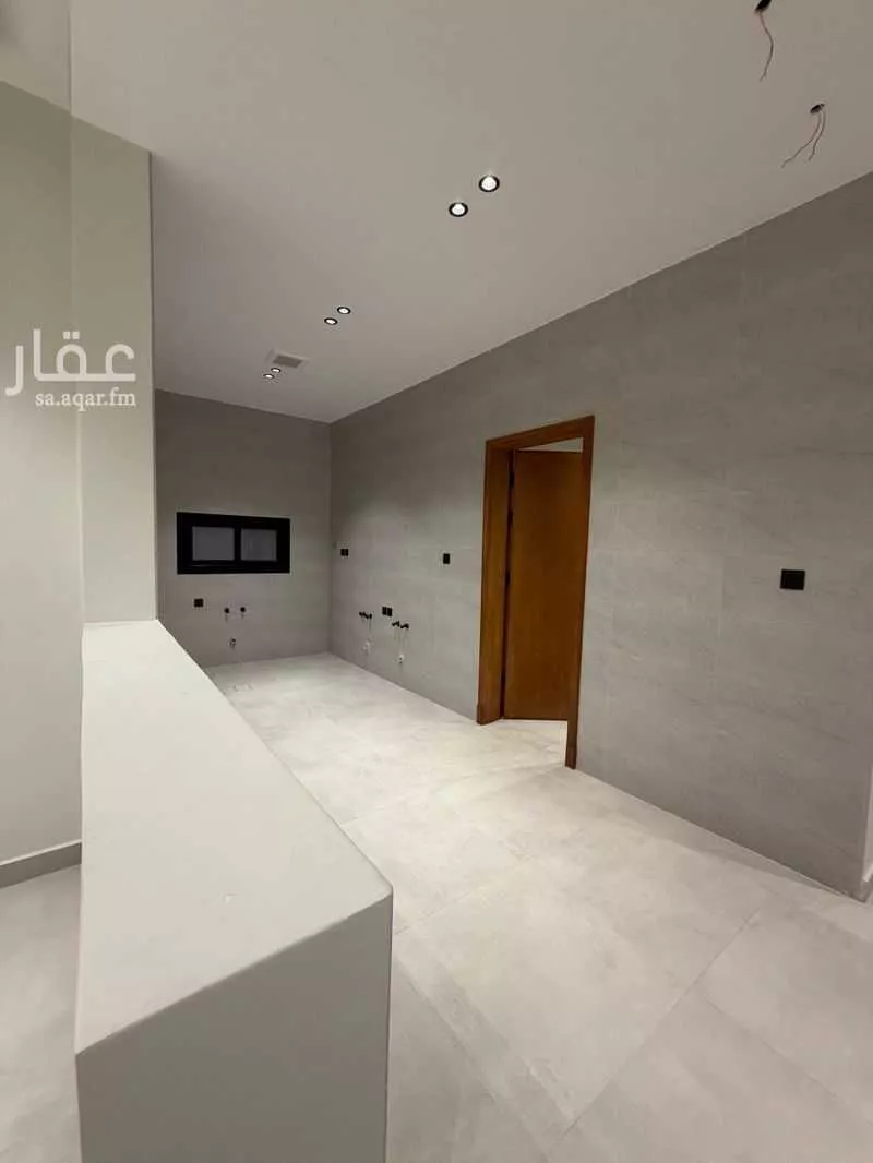 5 bedroom apartment in Al Fayha 8
