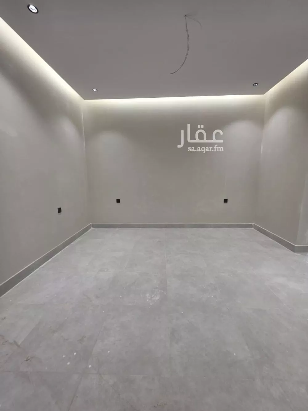 4 bedroom apartment in Al Rawdah 9