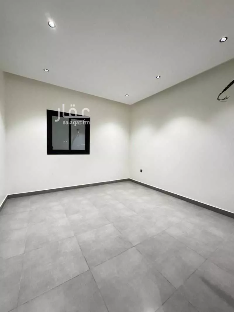 5 bedroom apartment in Al Naeem 6